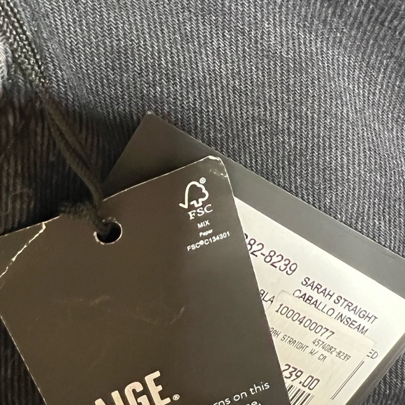 Paige Sarah Straight High Rise Jean - Picture 4 of 7